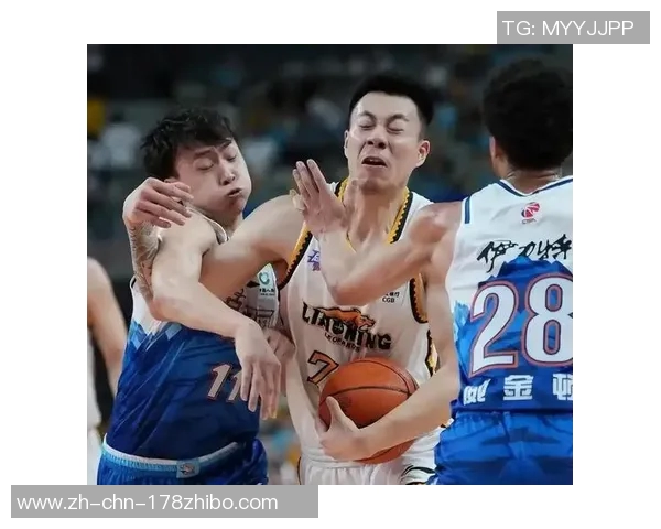 CBA焦点对决北京队迎战四川队争夺季后赛名额的关键战役 CBA焦点对决北京队迎战四川队争夺季后赛名额的关键战役